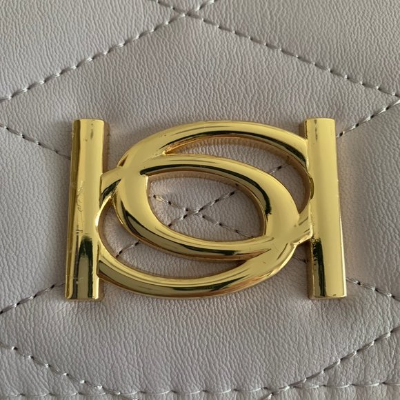 BeBe Crossbody Bag In Lilac - Picture 3 of 12